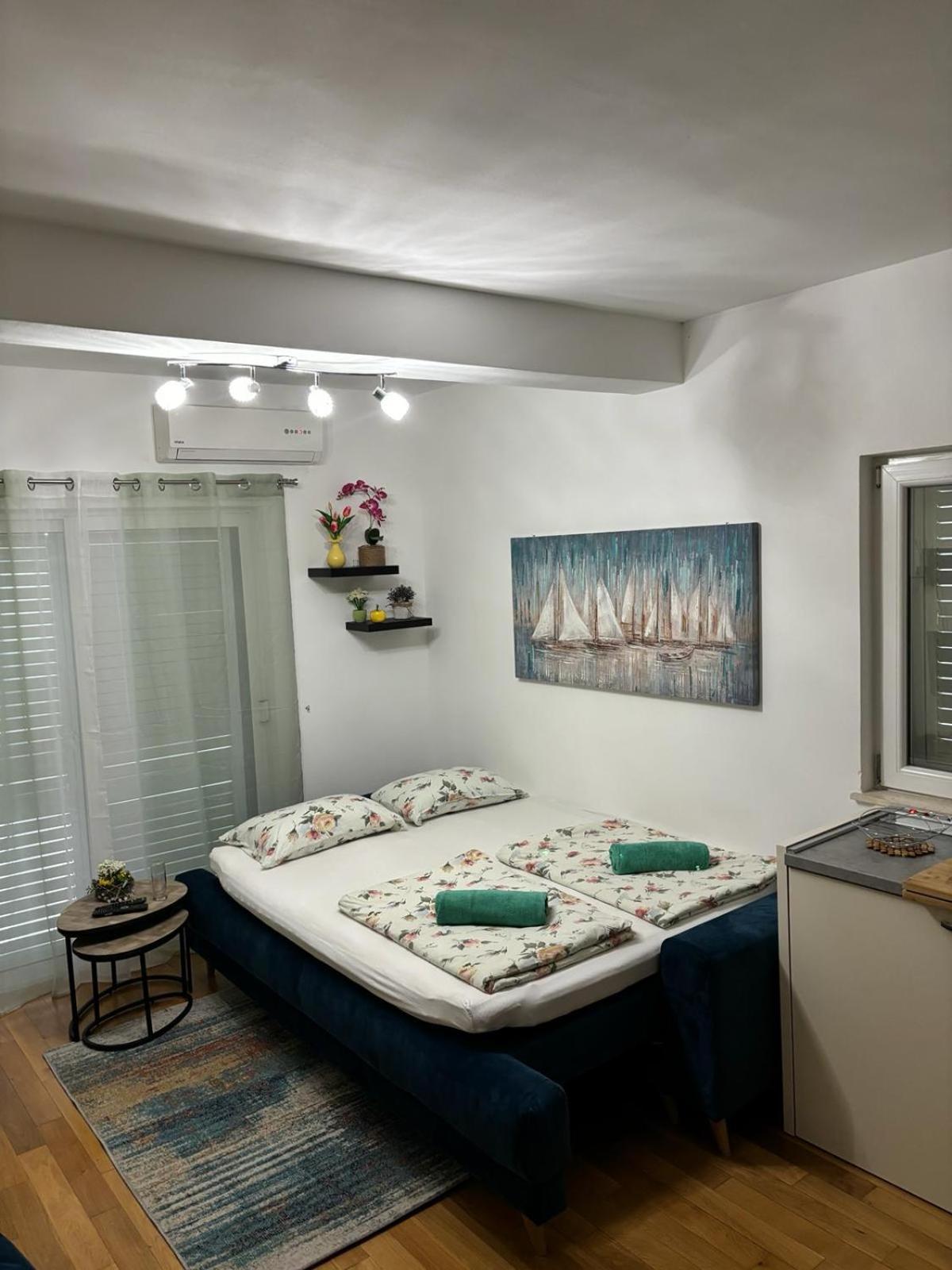 באסקה וודה Apartment Eny מראה חיצוני תמונה